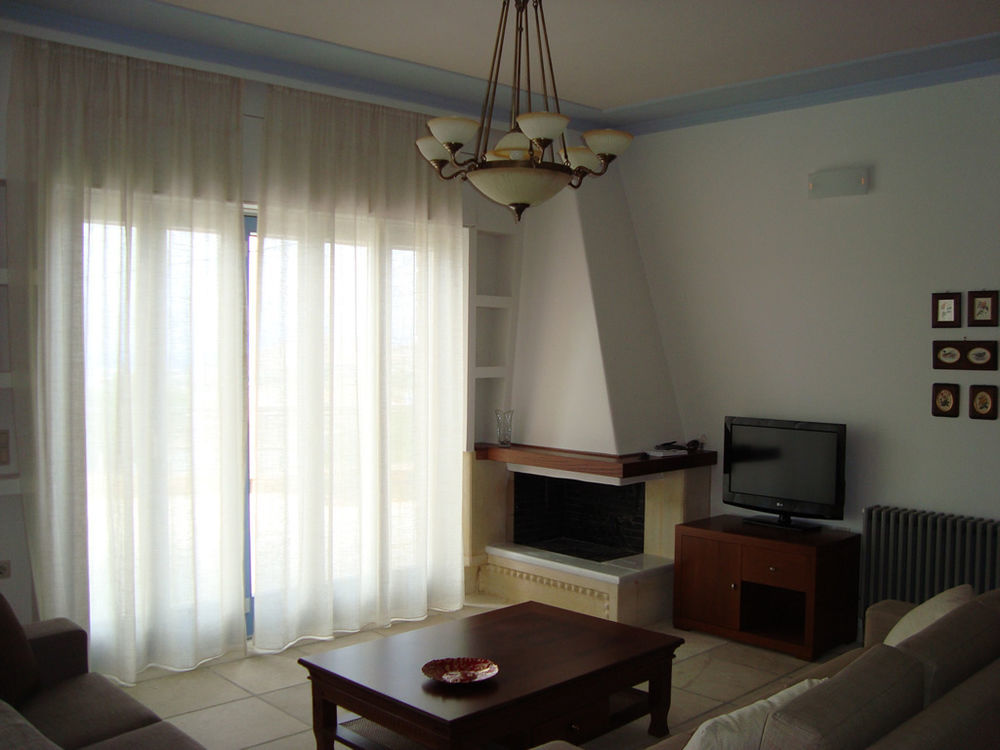 Thealia Apartment Karefiliana Ngoại thất bức ảnh